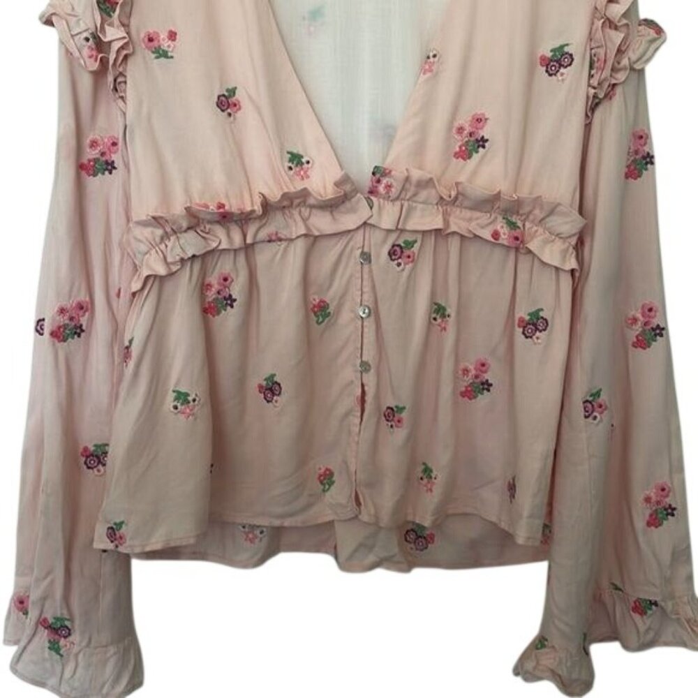 Tularosa | Floral Embroidered Plunging V Neck Button Down Bell Sleeve Top Small - Picture 3 of 9